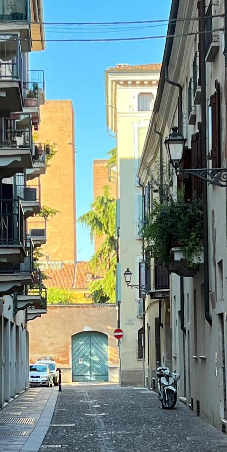 Ca' Isora Apartment Mantova Bagian luar foto
