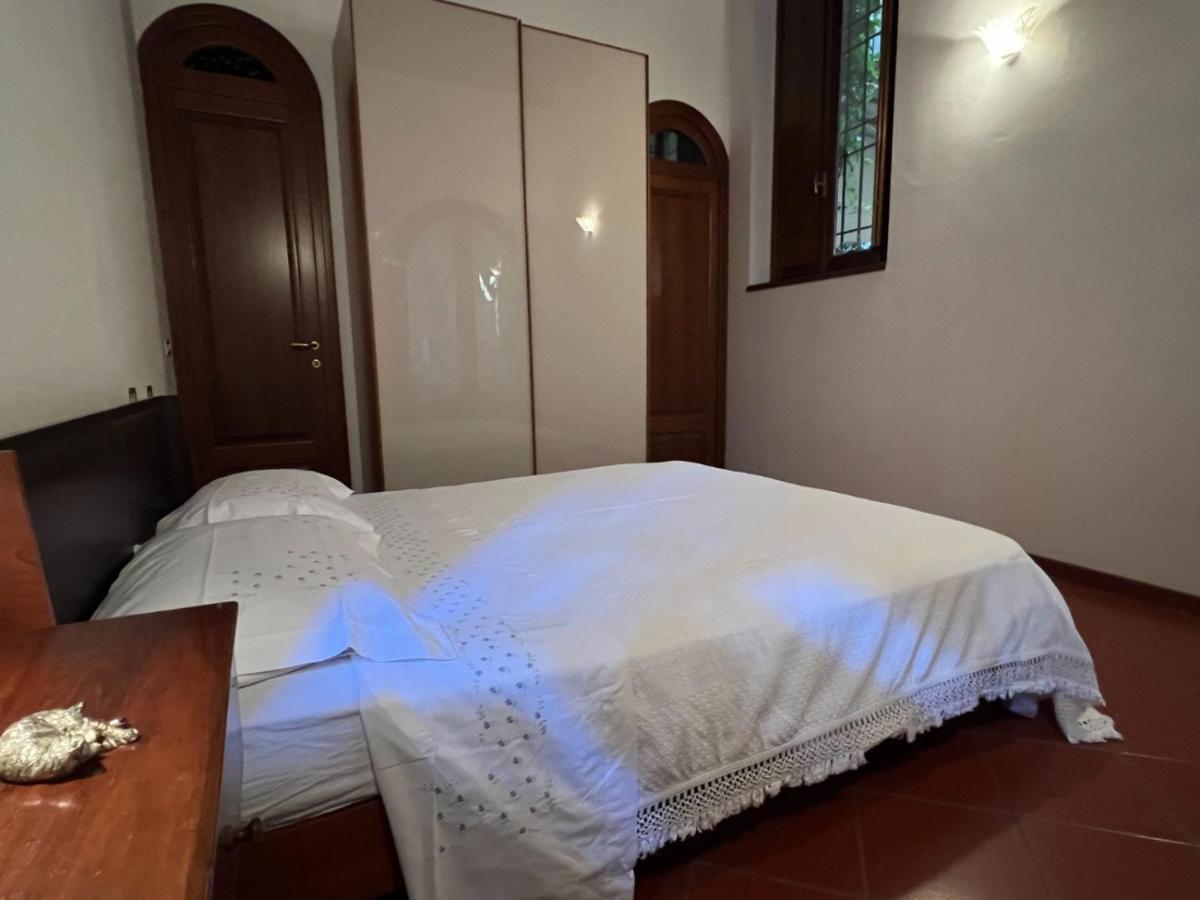 Ca' Isora Apartment Mantova Bagian luar foto
