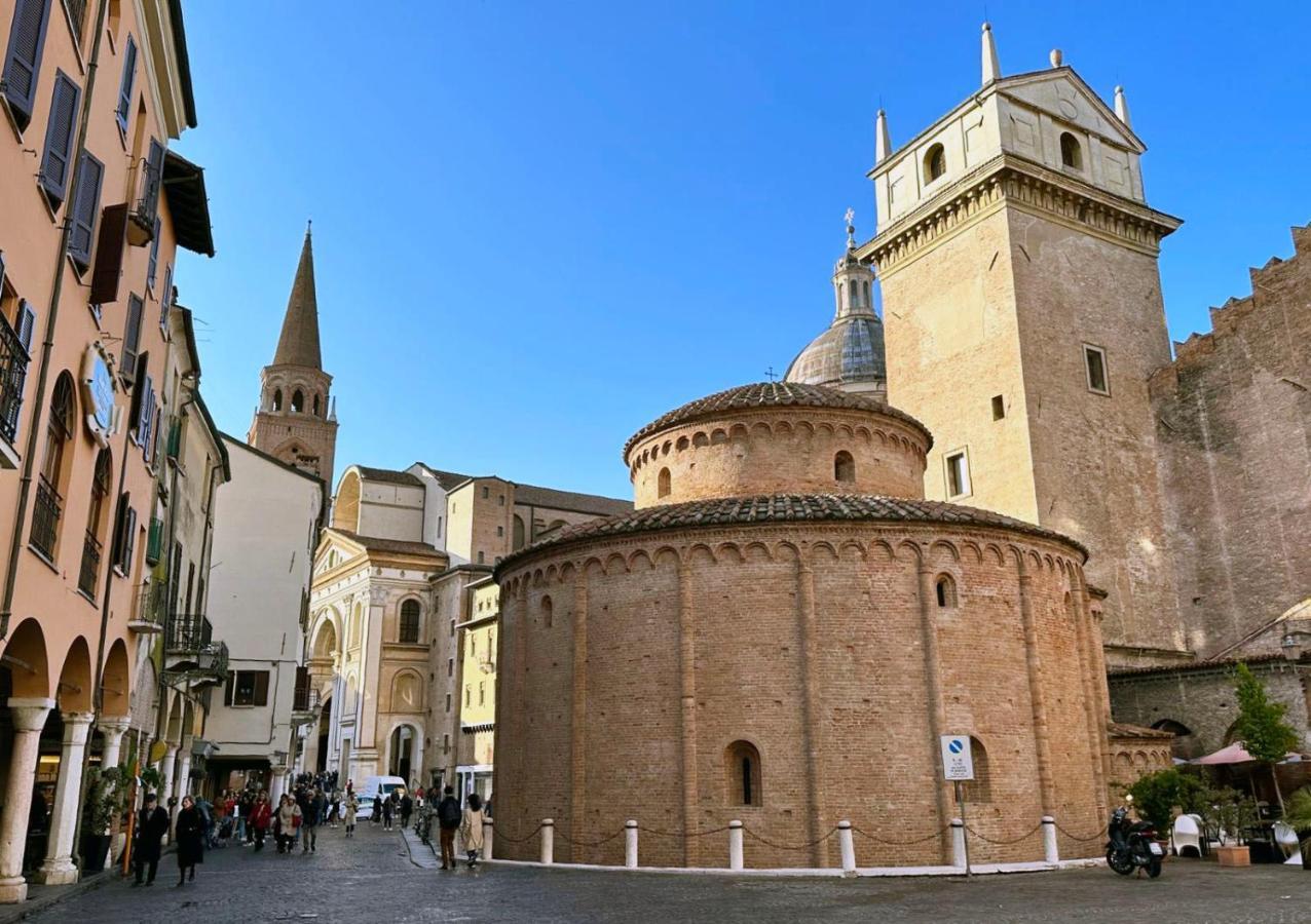 Ca' Isora Apartment Mantova Bagian luar foto